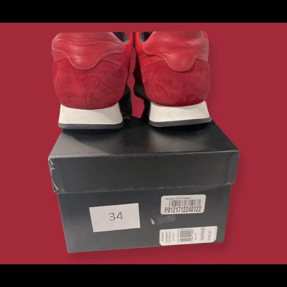 Versace - Picture 4 of 6